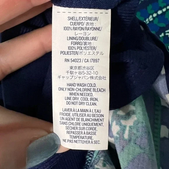 Old Navy Long Sleeved Shift Dress With Keyhole Back in Blue Paisley - size Small - Picture 5 of 9